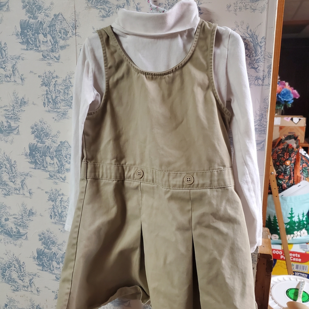 Cat & Jack Garment School Uniform Drese And Turtle Neck Cat And Jack